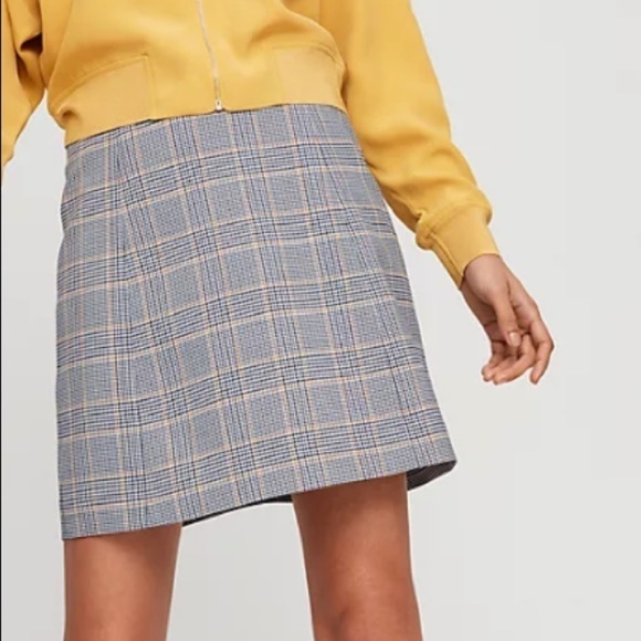𝅺Aritzia Wilfred New Classic Plaid Mini Skirt - Picture 1 of 7